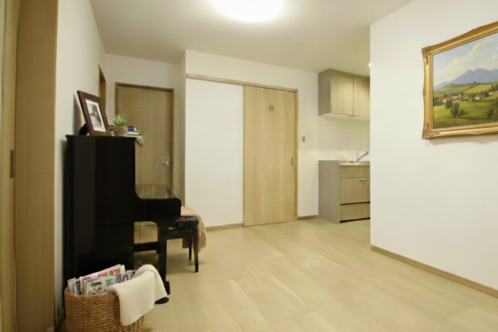 全面リノベーション！和から洋に生まれ変わったお家　京都市伏見区