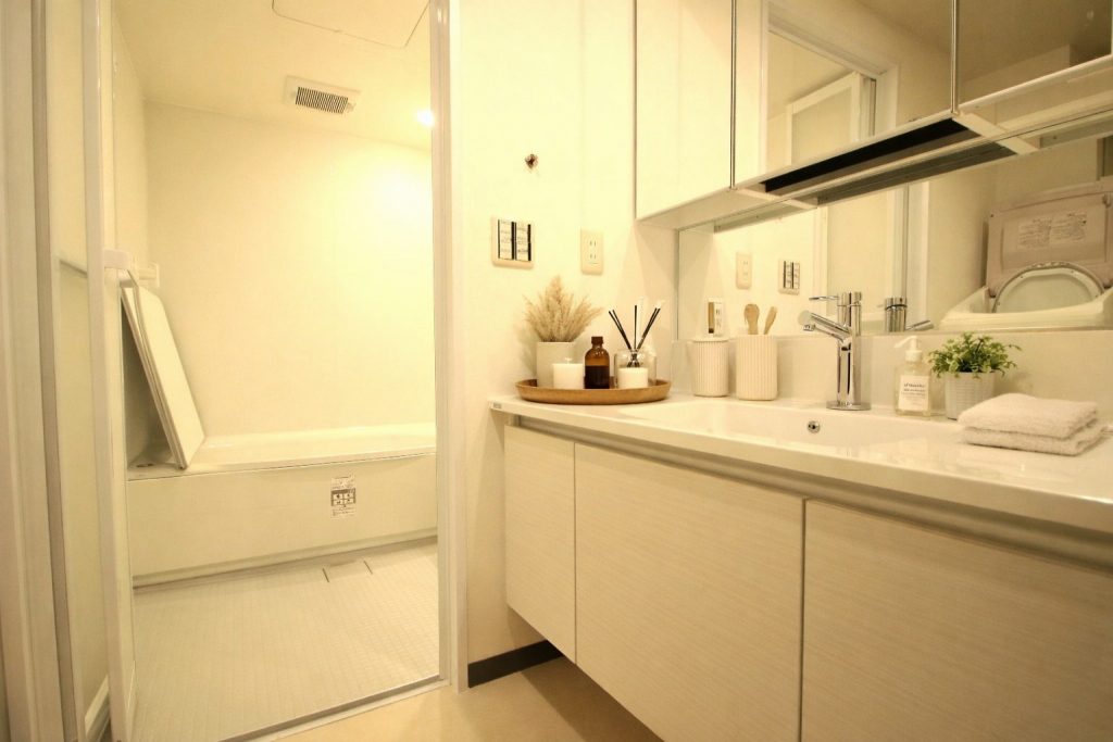 朝の時間がもっと楽しい上質モデルの洗面台　京都市伏見区